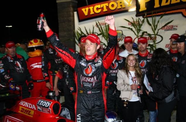 Marco Andretti wins the Iowa Indy Corn 250. Photo by Chris Jones